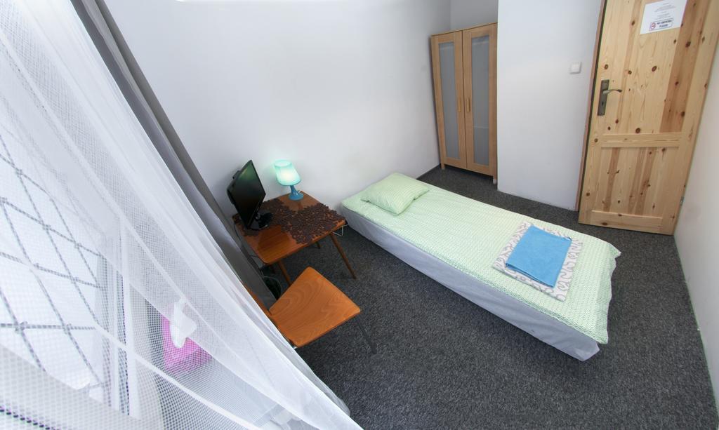 Wierzbno Hostel 바르샤바 외부 사진