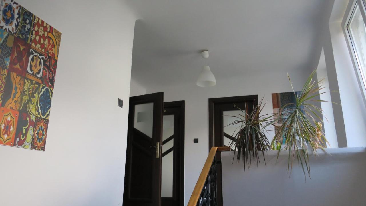 Wierzbno Hostel 바르샤바 외부 사진